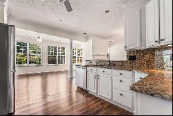 Fabulous Ranch Close to Everything in The Center of Peachtree City