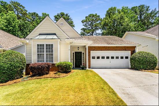 Fabulous Ranch Close to Everything in The Center of Peachtree City