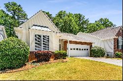 Fabulous Ranch Close to Everything in The Center of Peachtree City