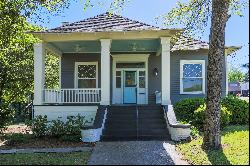 Charming Totally Renovated 1910 Cottage