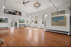 The Packard Gallery