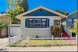 Charming Glenview Cottage