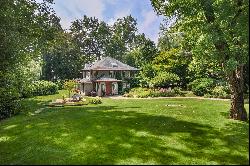 Peaceful Retreat on Mast Cove in Eliot