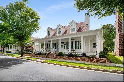 Gorgeous Home on Double Lot in the Historic District of Senoia