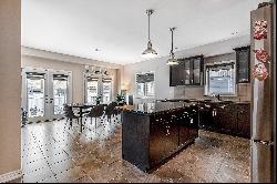 Luxury Living in Bronte Creek