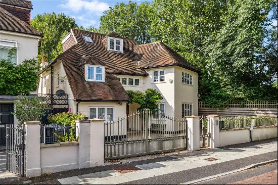 Parke Road, Barnes, London, SW13 9NJ