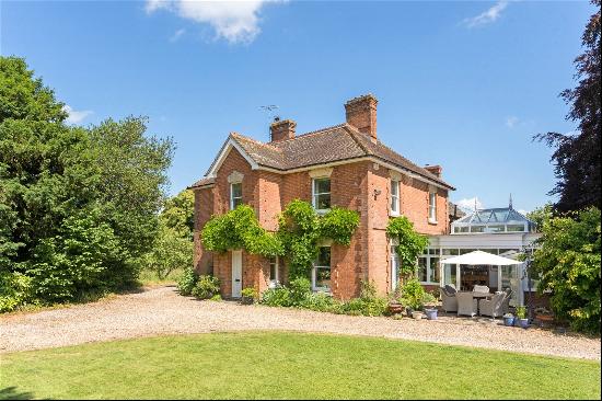 The Butts, Bratton, Westbury, Wiltshire, BA13 4SW