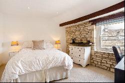 Market Place, Northleach, Cheltenham, Gloucestershire, GL54 3EG