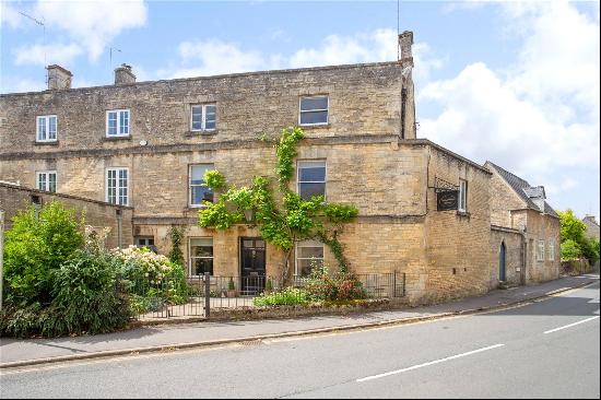 Market Place, Northleach, Cheltenham, Gloucestershire, GL54 3EG