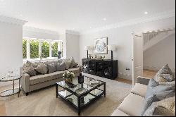 Fernhill, Oxshott, Leatherhead, Surrey, KT22 0JH