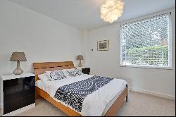 Nightingale Road, Guildford, Surrey, GU1 1ER