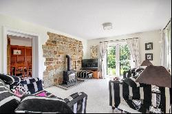 Allfreys Lane, Crowborough, East Sussex, TN6 3SG