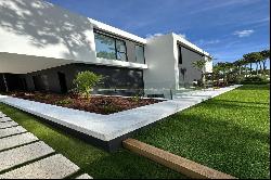 Detached house, 6 bedrooms, for Sale