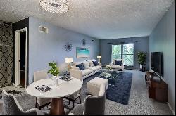 	 Welcome to your well-proportioned, move-in ready ground-level 1-bedroom, 1-ba