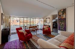 Elegant four-room apartment in the heart of the Fashion District