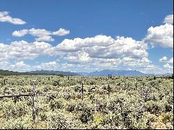 off Hwy 285, NM 87577