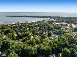 430 Maple Street, Harbor Springs MI 49740