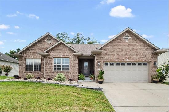 2420 Calico Lane, Maryville IL 62062