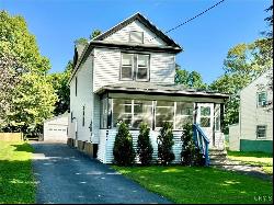 220 Elm Street, Minoa NY 13116