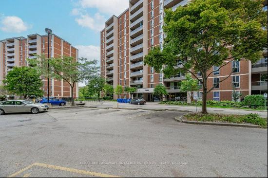 1964 Main St Unit 803, Hamilton ON L8S1J5