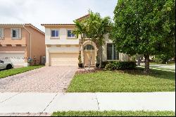 8773 SW 220th Ln, Cutler Bay FL 33190