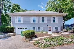 16 Ford Pl, Westwood MA 02090