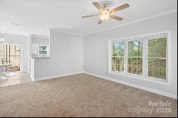 4306 Laurel Hill Lane, Charlotte NC 28217