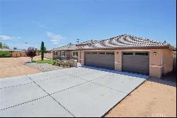 13012 Quapaw Road, Apple Valley CA 92308