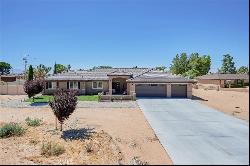 13012 Quapaw Road, Apple Valley CA 92308