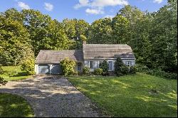 17 Bill Hill Road, Old Lyme CT 06371