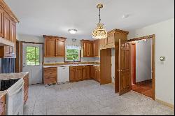 17 Bill Hill Road, Old Lyme CT 06371