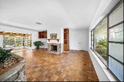 2615 Alhambra Cir, Coral Gables FL 33134