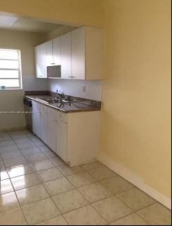 6856 Abbott Ave Unit 4, Miami Beach FL 33141