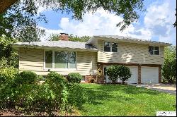 1513 S 98th Street, Omaha NE 68124