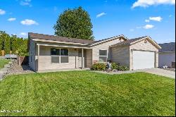 405 Virginia Ct, Zillah WA 98953