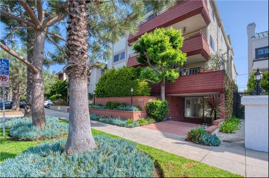 1127 9th Street #308, Santa Monica CA 90403