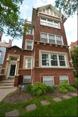 4631 S Ellis Avenue #2R, Chicago IL 60653