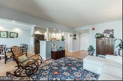 200 Lombard Street Unit 706, Philadelphia PA 19147