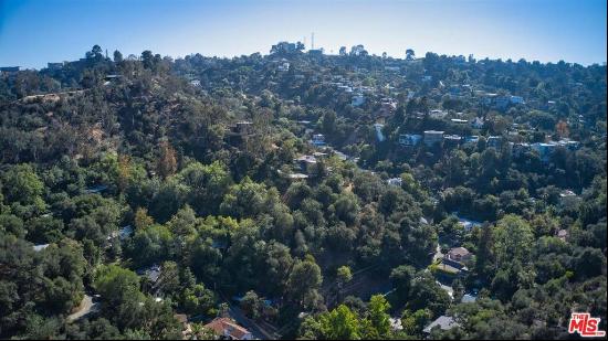 8692 Wonderland Avenue, Los Angeles CA 90046