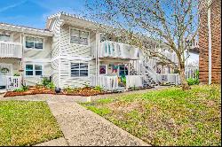 1200 Shoreline Dr Unit 303, Gulf Breeze FL 32561