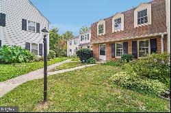 9035 Queen Maria Court, Columbia MD 21045