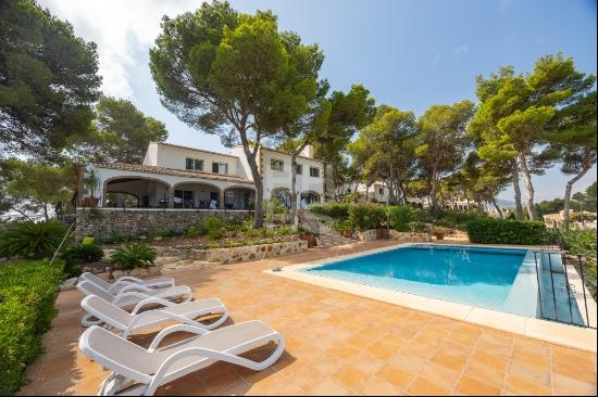 Stunning Two-Story Villa for Sale in Javea with Panoramic Sea an, Javea 03730