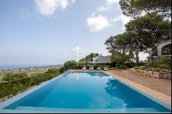 Stunning Two-Story Villa for Sale in Javea with Panoramic Sea an, Javea 03730