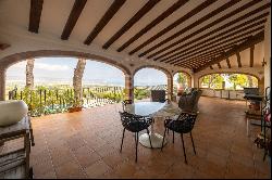 Stunning Two-Story Villa for Sale in Javea with Panoramic Sea an, Jávea 03730