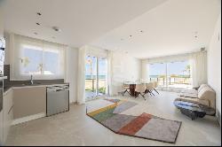 Luxurious Beachfront Apartment in Denia: Exquisite Living on the, Denia 03700