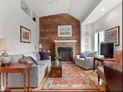 110 Charles St #4, Boston MA 02114