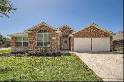 1508 Augusta Bend Dr, Hutto TX 78634