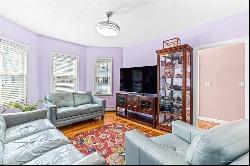 28 Shapley Ave #1, Medford MA 02155