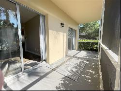 7 Vista Trail Unit 102, Vero Beach FL 32962