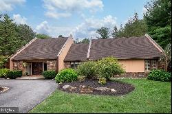 3540 Fox Run Drive, Allentown PA 18103